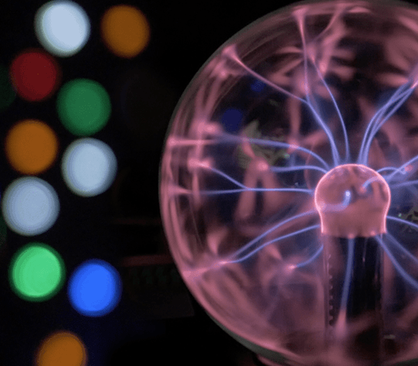 Boule à plasma rose et bleu avec sélecteur de couleurs pour la salle Paranoya de 1909