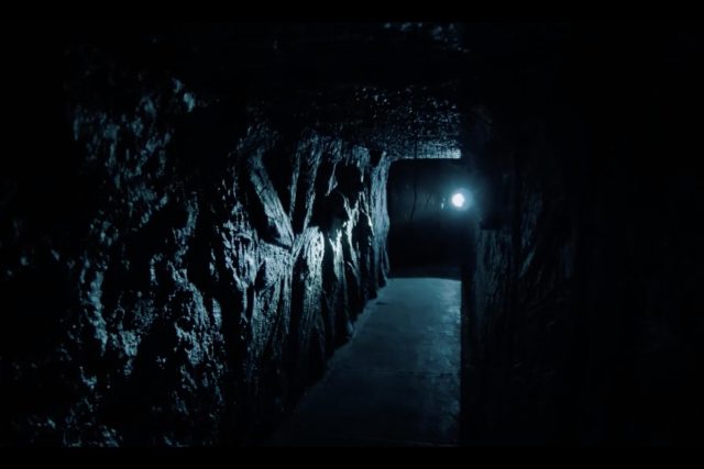 Les souterrains – Hell Out