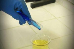 MYSTÈRE AU LABORATOIRE