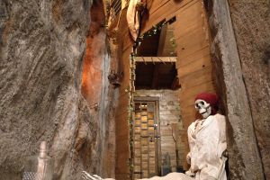 Pillage de la Grotte Maudite