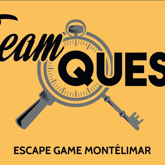 Enseigne Team Quest à Montélimar : lettres noires et loupe à chronomètre sur un bandeau jaune