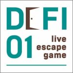 Logo de Defi 01, escape game à Bourg-en-Bresse, avec lettrages en teintes turquoise et marron