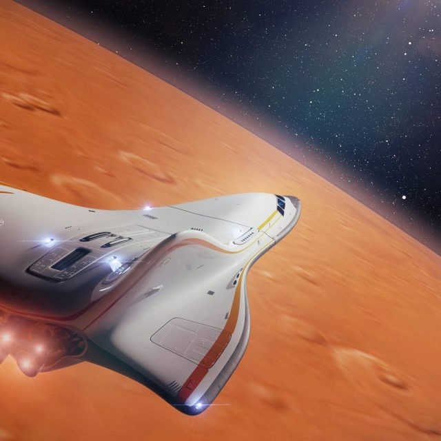 Vaisseau spatial blanc et rouge survolant une planète rouge désertique sous un ciel étoilé