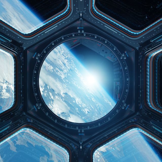 Hublot hexagonal de station spatiale ouvrant sur la Terre, salle Spacelock chez Virtuoz Escape à Mérignac
