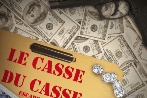Liasses de dollars, pistolet et diamants sous le titre Le casse du casse, escape game La clé du Temps à Hyères