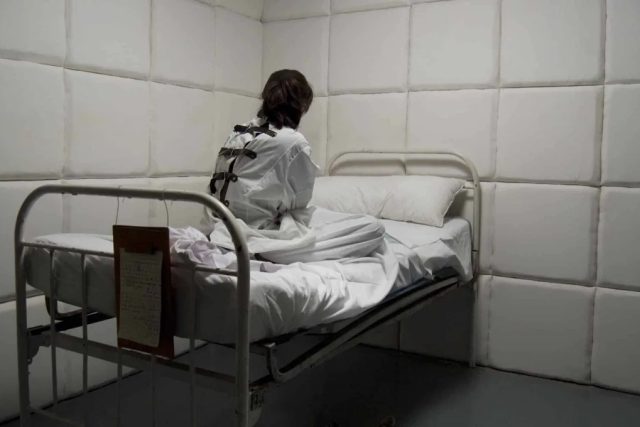 Chambre 214 – Run Escape Game