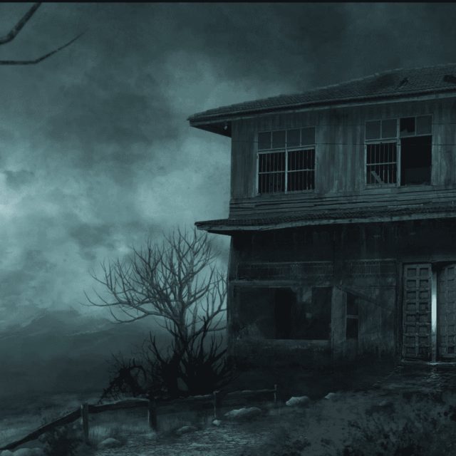 Maison abandonnée décatie sous ciel orageux, décor du scénario Virus chez Espace escape