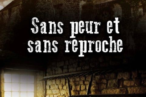 Murs en ruine avec fenêtre grillagée, titre « Sans peur et sans reproche » chez Puzzle animations à Grenoble