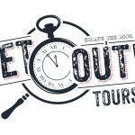 Logo de Get Out! Tours, escape game à Ballan-Miré, avec montre de poche et loupe