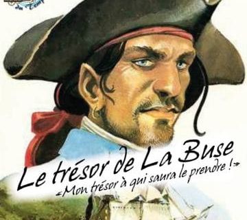 Pirate au chapeau à plume et mots Le trésor de La Buse, salle Prise d'otages à Dreux chez Les Maîtres du Temps