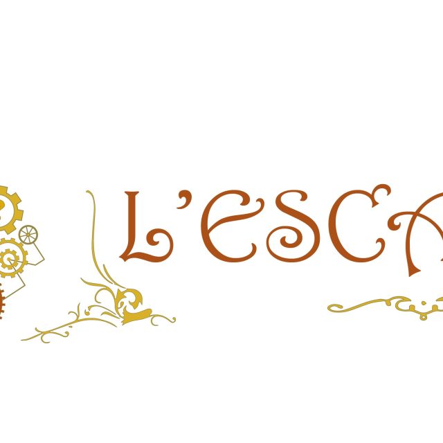 Logo de L Escapade Escape Game, avec engrenages et motifs steampunk en or et rouille
