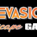 Logo de L'évasion, escape game à Honfleur, avec lettres orange et grises