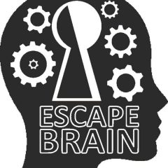 Logo Escape Brain, escape game à Thouars : profil de tête noire avec engrenages et serrure blanche