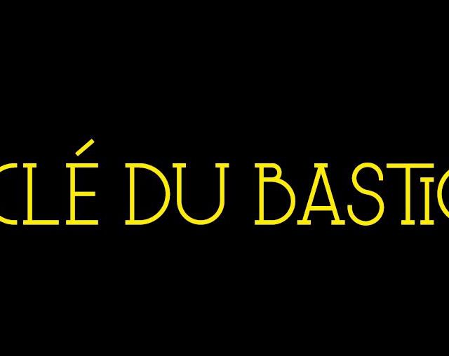 Logo de La Clé du Bastion, escape game à Belfort, en lettres jaunes