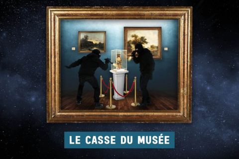 Deux cambrioleurs en ombre devant une vitrine dans un tableau doré, titre Le casse du musée, Studio Escape à Aubière