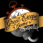 Logo de The Great Escape Game, escape game à Montpellier, avec chronomètre et ruban doré