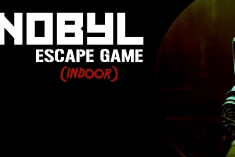 Bandeau Tchernobyl Escape Game avec symbole biohazard rouge et masque à gaz, salle chez Wood Escape à Locquignol