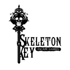 Logo de The Skeleton Key, escape game à Paris, clé gothique ornementale noire